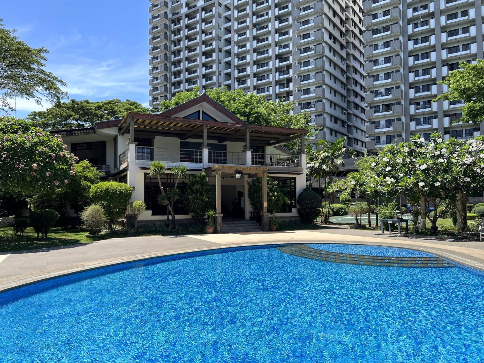 Stunning 2BR Unit at Rosewood Pointe Residences near BGC Manila Eksteriør billede