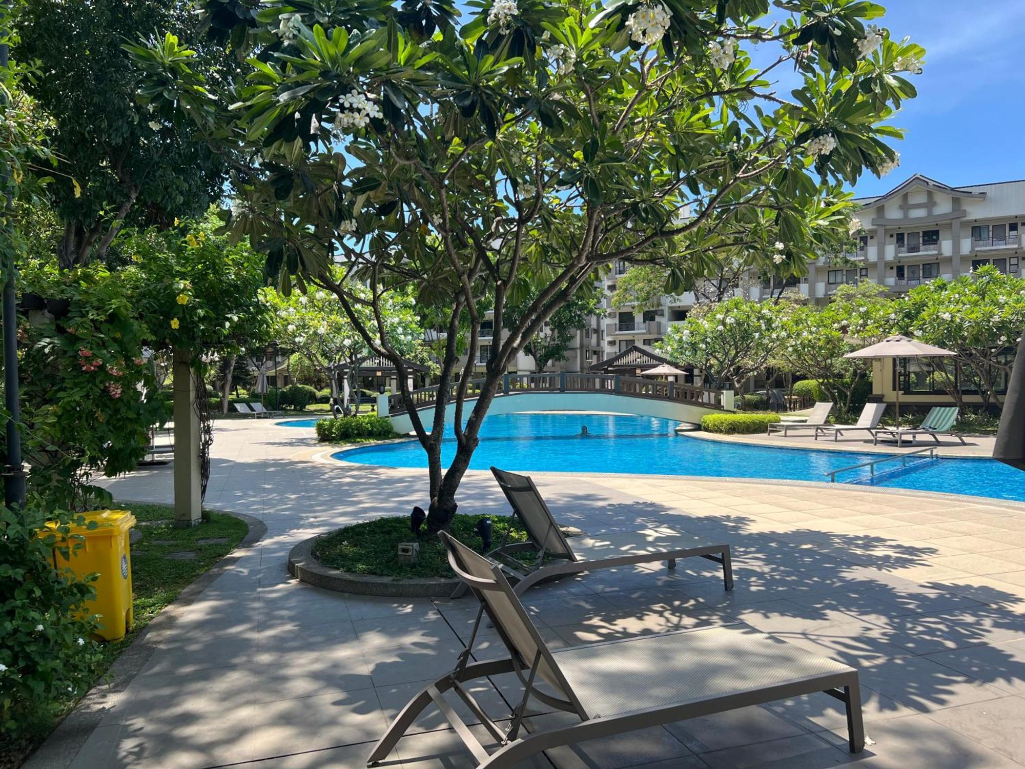 Stunning 2BR Unit at Rosewood Pointe Residences near BGC Manila Eksteriør billede
