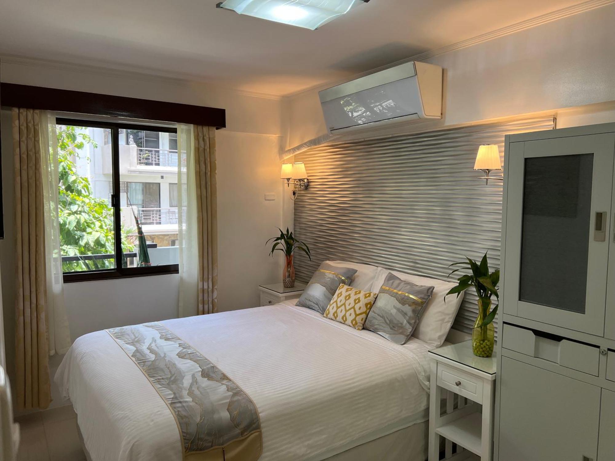 Stunning 2BR Unit at Rosewood Pointe Residences near BGC Manila Eksteriør billede