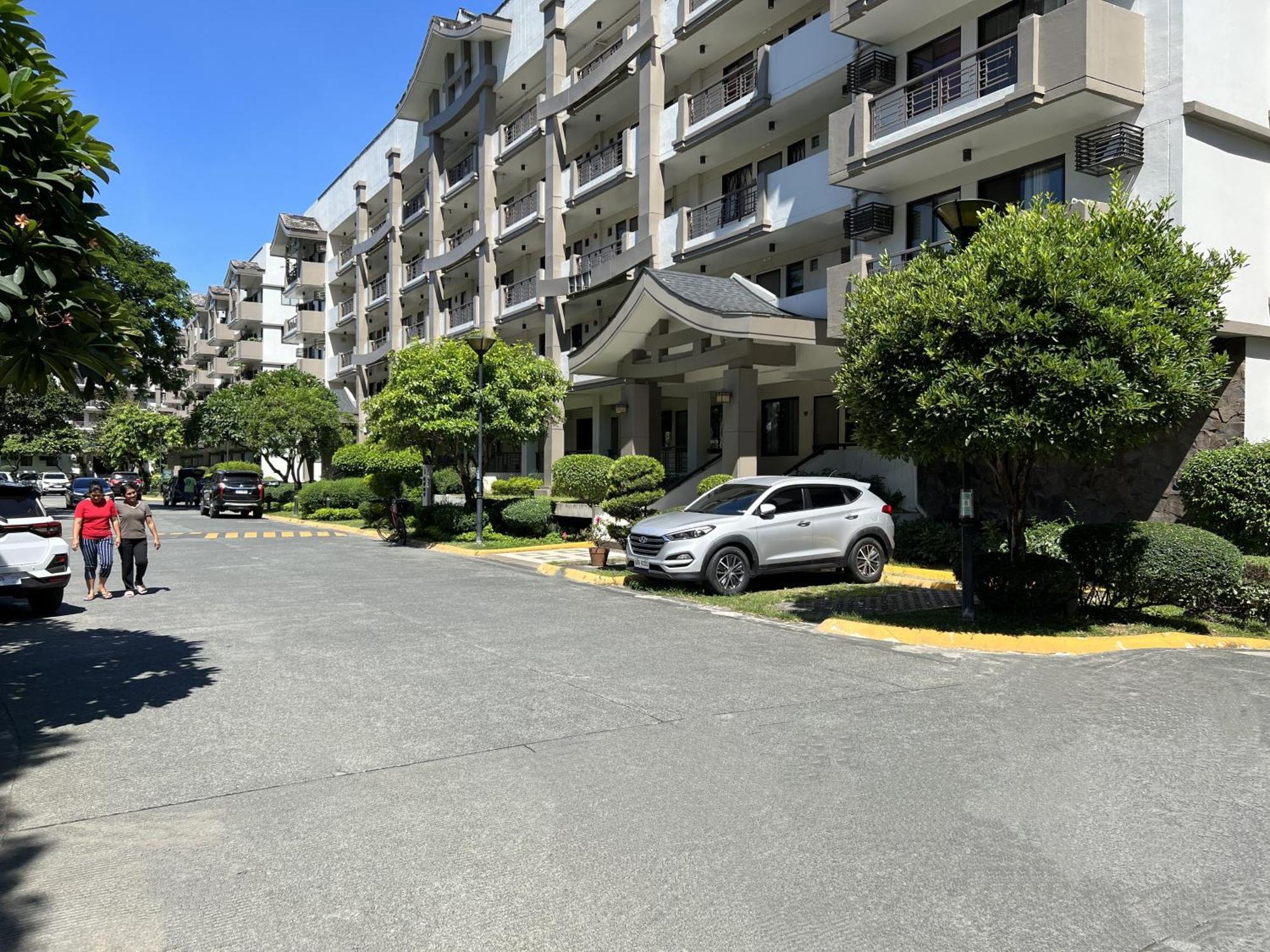 Stunning 2BR Unit at Rosewood Pointe Residences near BGC Manila Eksteriør billede