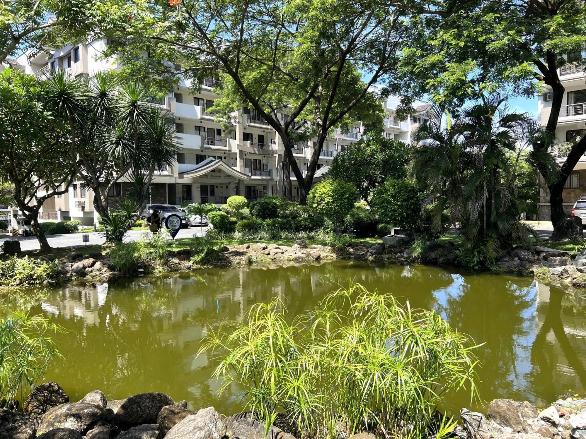 Stunning 2BR Unit at Rosewood Pointe Residences near BGC Manila Eksteriør billede